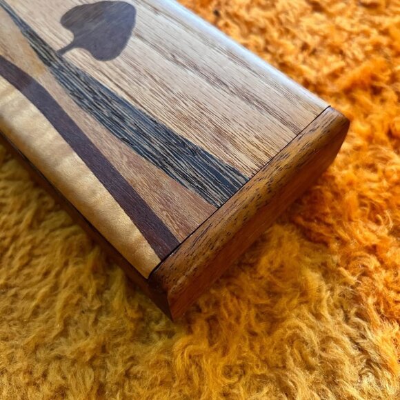 Vintage 70s Handmade Wooden Box – Landscape Inlay Design – Made in Canada - Picture 4 of 9